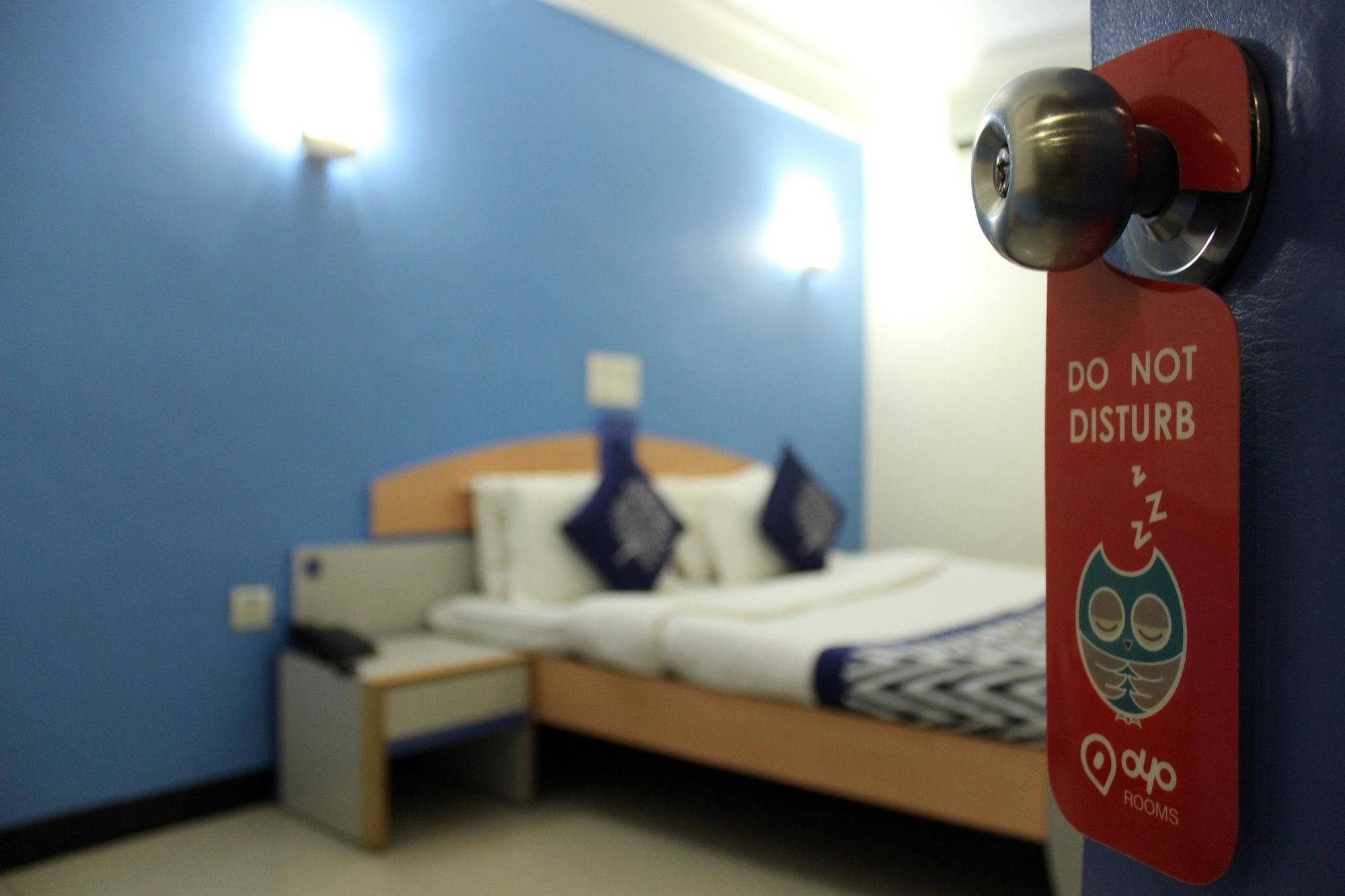 Oyo Rooms ฮูบลิ ภายนอก รูปภาพ