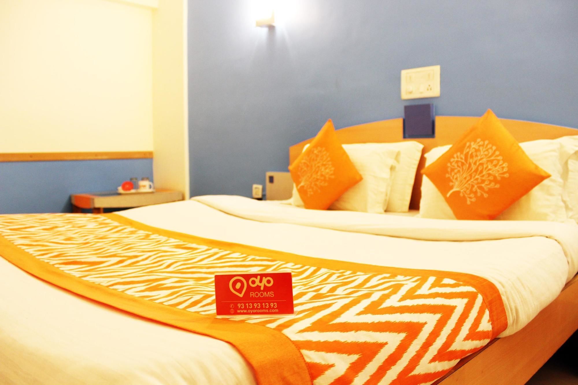 Oyo Rooms ฮูบลิ ภายนอก รูปภาพ